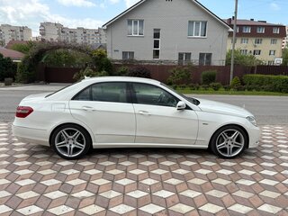 2009 Mercedes-Benz E-Класс 250 5G-Tronic IV (W212, S212, C207), белый, 1100000 рублей, вид 5