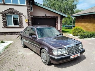 1990 Mercedes-Benz W124 200, фиолетовый, 1300000 рублей, вид 1