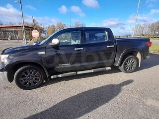 2010 Toyota Tundra Double Cab II, чёрный, 2180000 рублей, вид 1