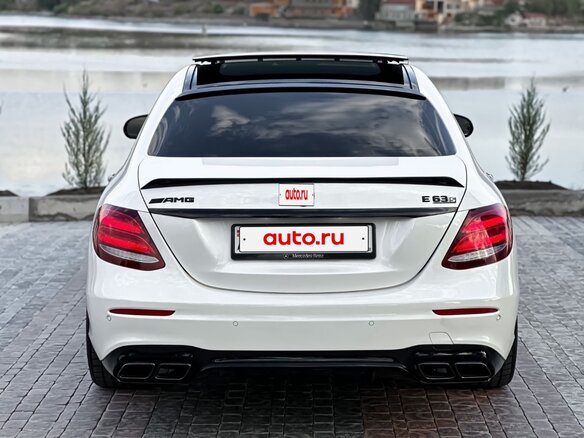2018 Mercedes-Benz E-Класс 300 V (W213, S213, C238), белый, 3800000 рублей - вид 2