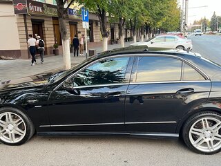 2012 Mercedes-Benz E-Класс 250 7G-Tronic IV (W212, S212, C207), чёрный, 1850000 рублей, вид 3