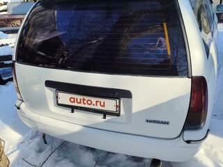 1999 Nissan Avenir I (W10), белый, 400000 рублей, вид 4