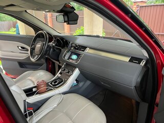 2017 Land Rover Range Rover Evoque I Рестайлинг, красный, 2500000 рублей, вид 4