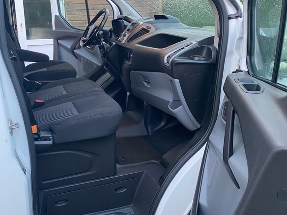 2017 Ford Transit Custom LWB I Рестайлинг, белый, 2700000 рублей - вид 25