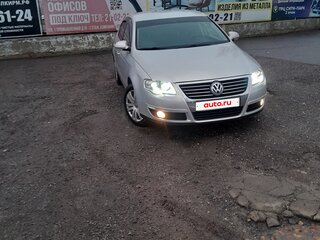 2010 Volkswagen Passat B6, серебристый, 750000 рублей, вид 2