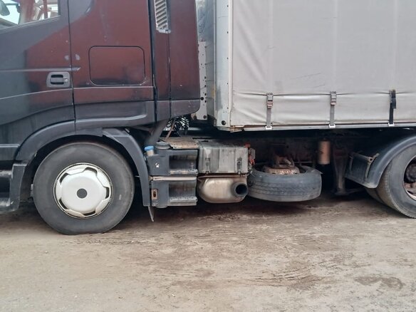 2008 Iveco Stralis, чёрный, 1800000 рублей - вид 7