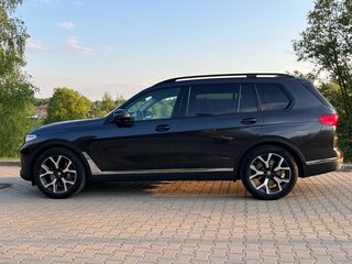 2019 BMW X7 30d I (G07), серый, 6490000 рублей, вид 4