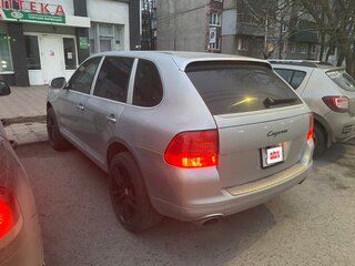 2004 Porsche Cayenne I (955), серебристый, 750000 рублей, вид 5