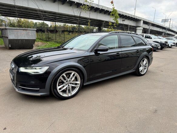 2018 Audi A6 allroad III (C7) Рестайлинг, чёрный, 3000000 рублей - вид 3