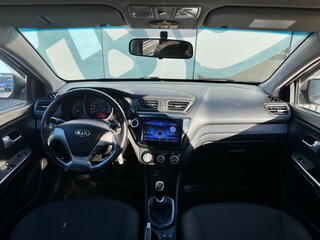2015 Kia Rio III Рестайлинг, серый, 799000 рублей, вид 2