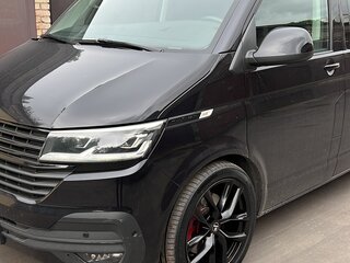 2020 Volkswagen Multivan T6 Рестайлинг, чёрный, 7300000 рублей, вид 2