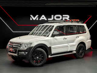 2020 Mitsubishi Pajero IV Рестайлинг 2, белый, 4000000 рублей, вид 1