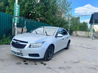 2012 Chevrolet Cruze I, серебристый, 340000 рублей, вид 1