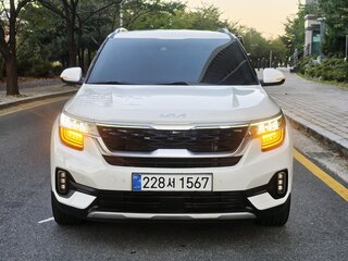 2022 Kia Seltos I, серый, 1600000 рублей, вид 2