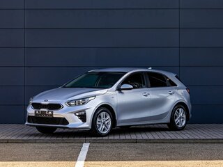 2018 Kia Ceed III, серый, 1795000 рублей, вид 1