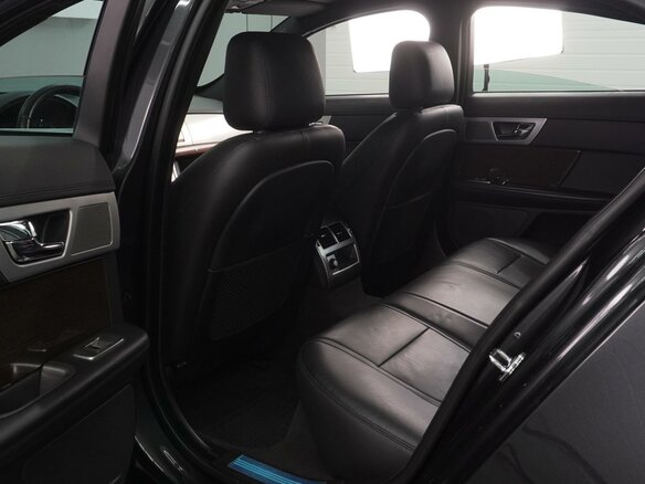 2012 Jaguar XF I Рестайлинг, серый, 1999000 рублей - вид 10