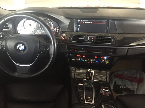 2011 BMW 5 серии 530d xDrive VI (F10/F11/F07), чёрный - вид 15