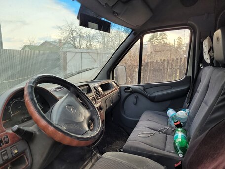 2000 Mercedes-Benz Sprinter Classic, белый, 750000 рублей, вид 3