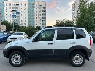 2020 Lada (ВАЗ) Niva, белый, 770000 рублей, вид 2