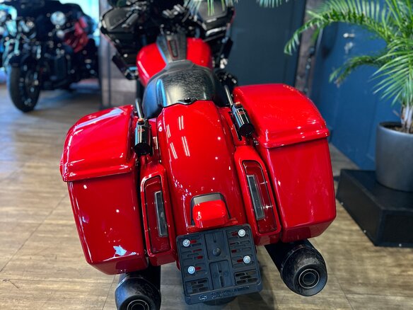 2025 Harley-Davidson CVO Road Glide ST, красный, 6350000 рублей - вид 10