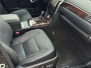 2016 Toyota Camry VII (XV50) Рестайлинг, чёрный, 2050000 рублей, вид 3