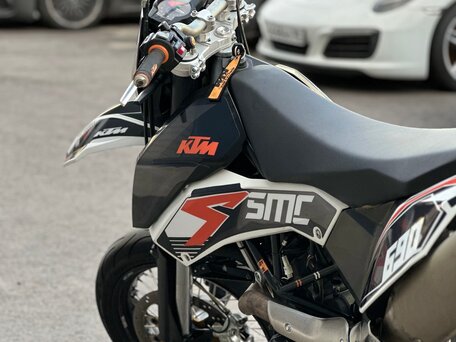 2011 KTM 690 SMC R, чёрный, 525000 рублей, вид 5