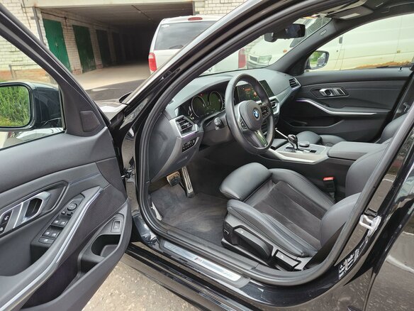 2020 BMW 3 серии 320i xDrive VII (G2x), чёрный, 4499000 рублей - вид 12