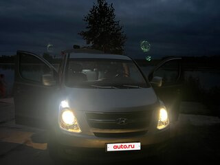 2008 Hyundai H-1 II, серый, 1050000 рублей, вид 3