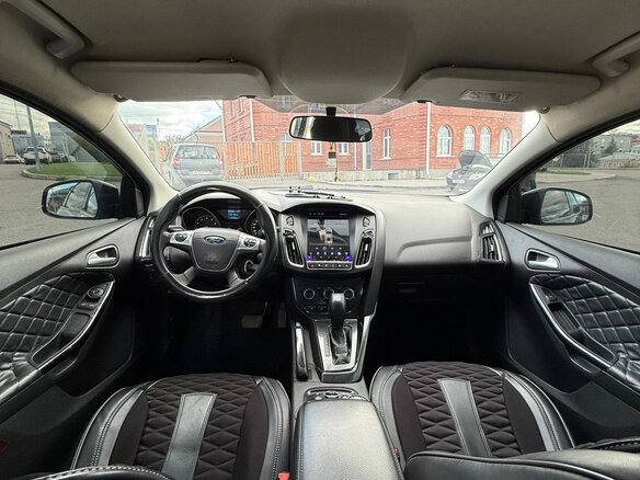 2012 Ford Focus III, чёрный - вид 4