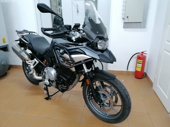 2018 BMW F 750 GS, серый - вид 9