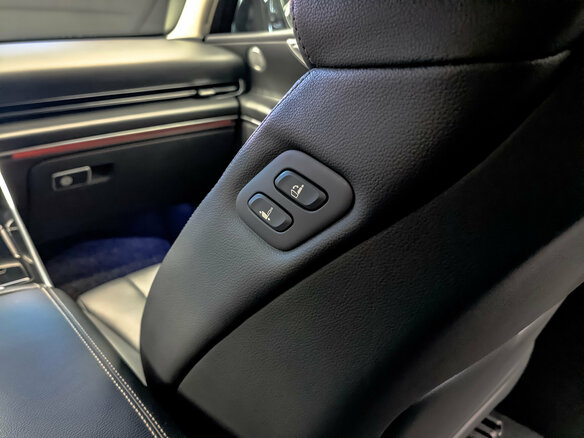 2021 Genesis GV80 I, чёрный, 5899000 рублей - вид 28