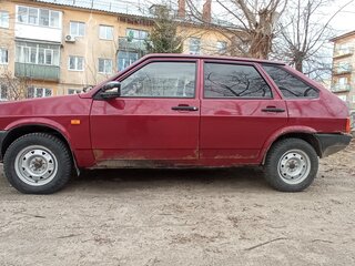 2001 Lada (ВАЗ) 2109, красный, 90000 рублей, вид 5