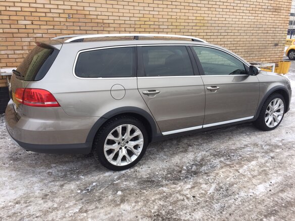 2012 Volkswagen Passat Alltrack B7, бежевый