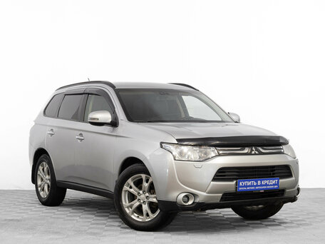 Mitsubishi Outlander III