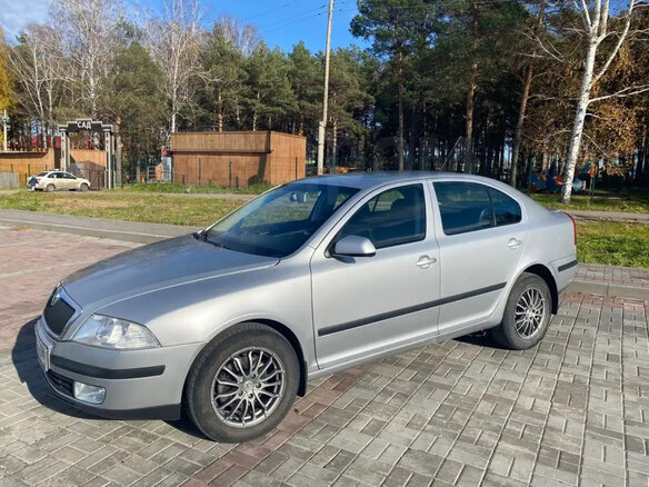 2008 Skoda Octavia II (A5), серебристый, 960000 рублей - вид 5