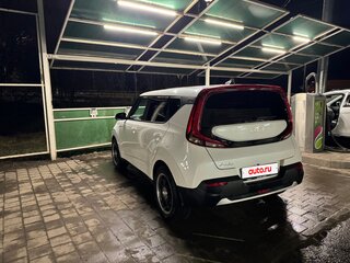 2021 Kia Soul III, белый, 1830000 рублей, вид 4