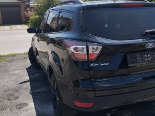 2017 Ford Escape III Рестайлинг, чёрный, 1950000 рублей, вид 5