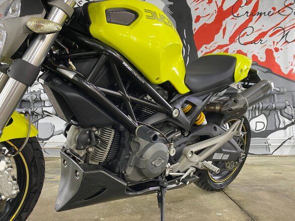 2008 Ducati Monster 696, жёлтый - вид 7