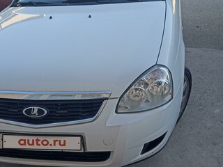 2014 Lada (ВАЗ) Priora I Рестайлинг, белый, 730000 рублей, вид 2