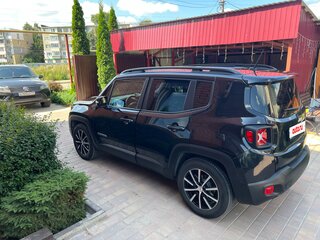 2017 Jeep Renegade I, чёрный, 1900000 рублей, вид 3