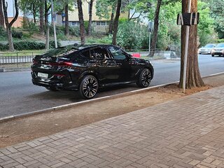 2020 BMW X6 30d III (G06), чёрный, 8300000 рублей, вид 1