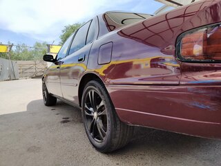 1996 Toyota Camry III (XV10), красный, 200000 рублей, вид 3
