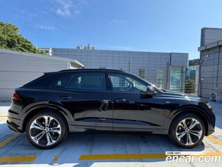 2026 Audi Q8 50 TDI I (4M) Рестайлинг, чёрный, 15474000 рублей, вид 4