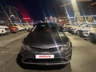 2019 Kia Optima IV Рестайлинг, серый, 1500000 рублей, вид 1