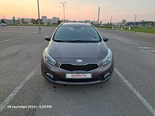 2013 Kia Ceed II, коричневый, 880000 рублей, вид 1