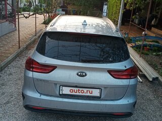2021 Kia Ceed III, серебристый, 1950000 рублей, вид 3