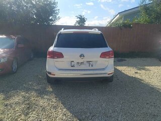 2015 Volkswagen Touareg II Рестайлинг, белый, 2700000 рублей, вид 3