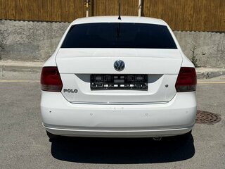 2013 Volkswagen Polo V, белый, 550000 рублей, вид 5