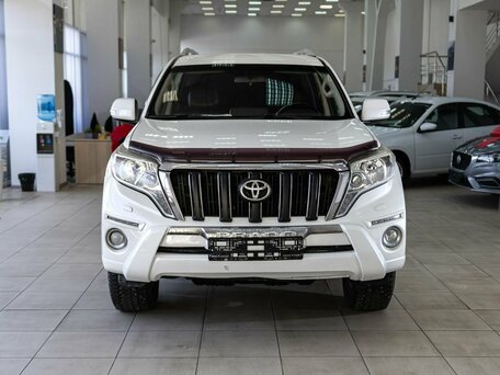 2013 Toyota Land Cruiser Prado 150 Series, белый, 2900000 рублей, вид 2