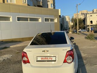 2012 Chevrolet Aveo II, белый, 780000 рублей, вид 2